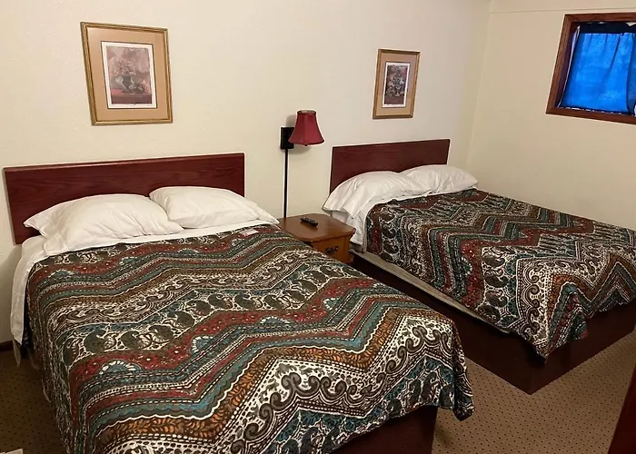 Highland Court Motel