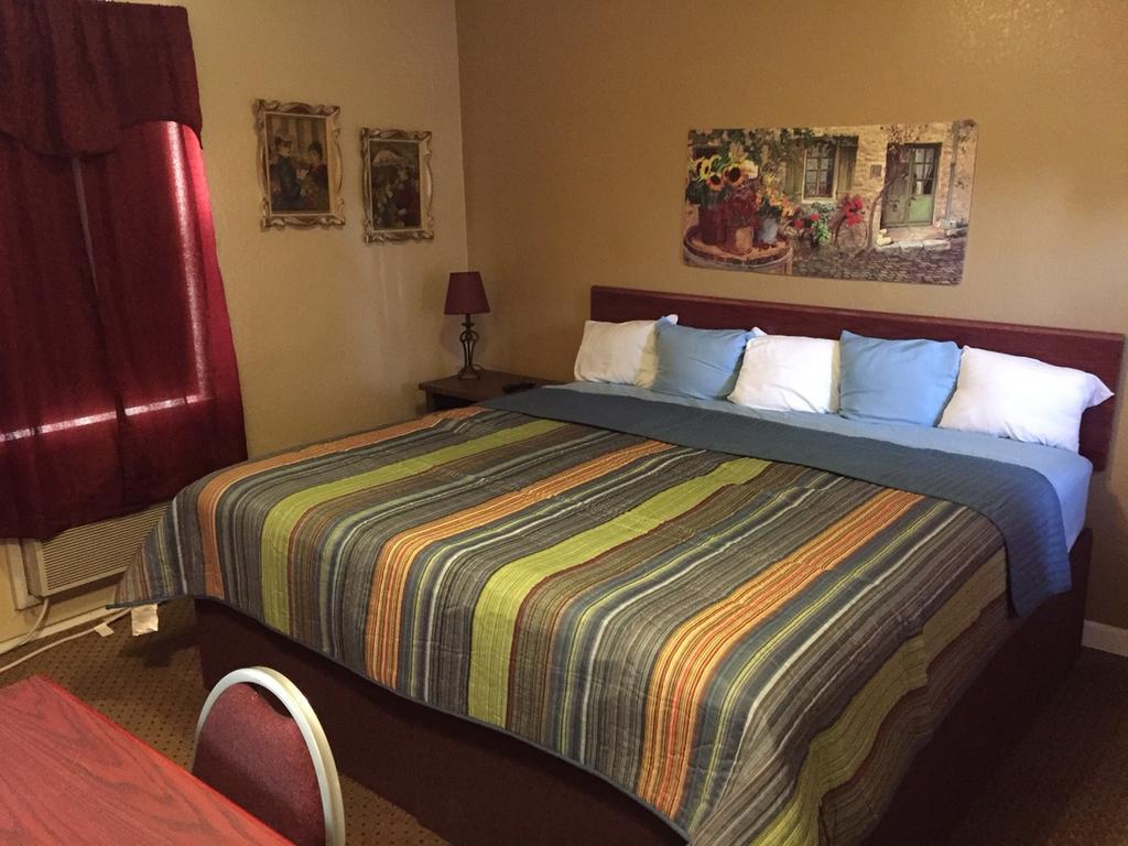 Highland Court 2* Fairmont
